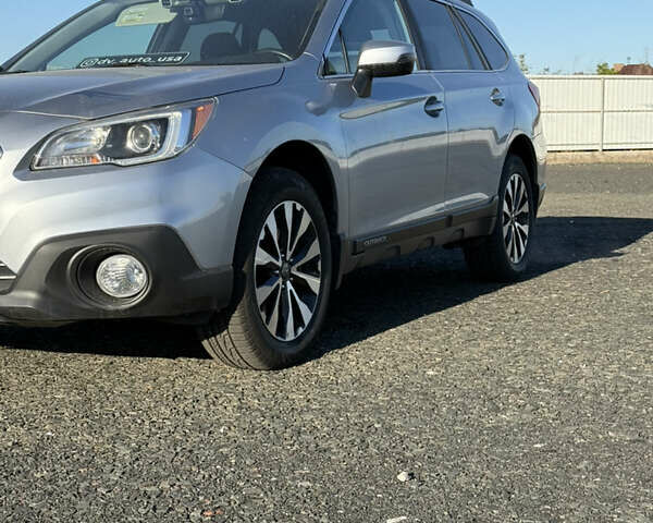 Серый Субару Аутбек, объемом двигателя 2.5 л и пробегом 103 тыс. км за 18000 $, фото 6 на Automoto.ua