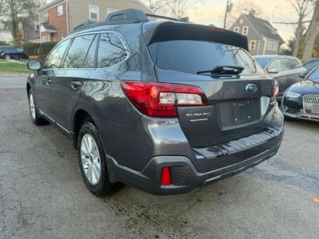 Сірий Субару Аутбек, об'ємом двигуна 2.5 л та пробігом 50 тис. км за 6500 $, фото 3 на Automoto.ua