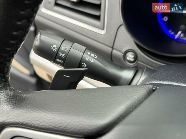 Серый Субару Аутбек, объемом двигателя 2.5 л и пробегом 119 тыс. км за 19800 $, фото 41 на Automoto.ua
