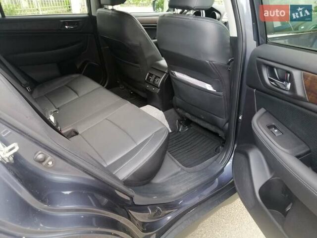 Сірий Субару Аутбек, об'ємом двигуна 3.6 л та пробігом 158 тис. км за 18100 $, фото 9 на Automoto.ua