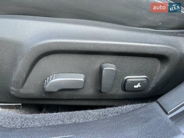 Сірий Субару Аутбек, об'ємом двигуна 2.5 л та пробігом 170 тис. км за 16500 $, фото 27 на Automoto.ua