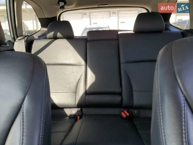 Сірий Субару Аутбек, об'ємом двигуна 0 л та пробігом 160 тис. км за 2100 $, фото 9 на Automoto.ua