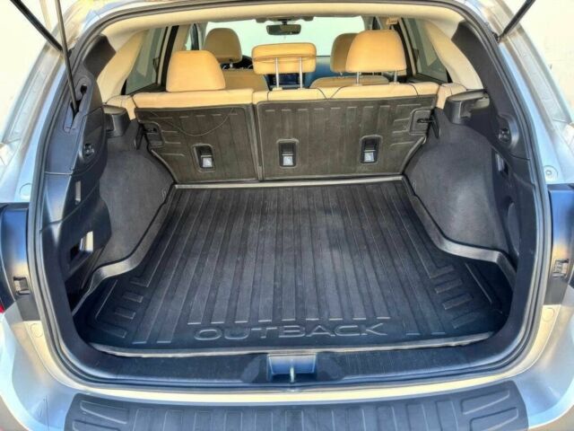 Серый Субару Аутбек, объемом двигателя 3.6 л и пробегом 63 тыс. км за 6500 $, фото 14 на Automoto.ua