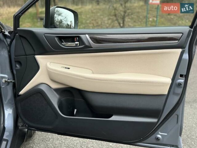 Серый Субару Аутбек, объемом двигателя 2.5 л и пробегом 119 тыс. км за 19800 $, фото 66 на Automoto.ua