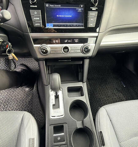 Серый Субару Аутбек, объемом двигателя 2.5 л и пробегом 65 тыс. км за 14999 $, фото 14 на Automoto.ua