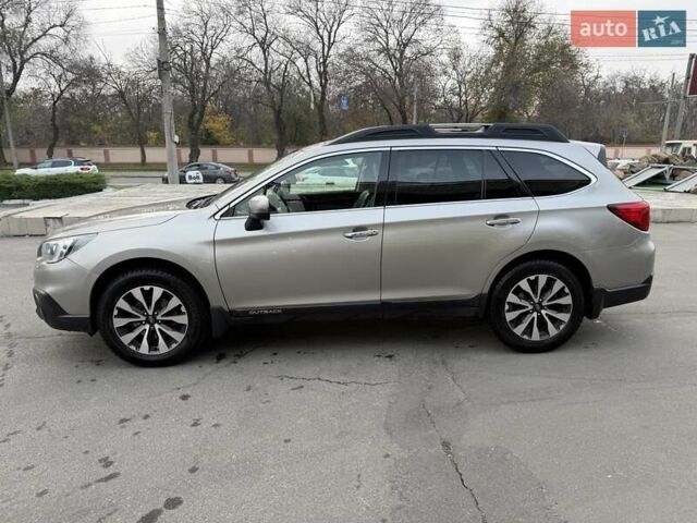 Сірий Субару Аутбек, об'ємом двигуна 2.5 л та пробігом 237 тис. км за 16500 $, фото 7 на Automoto.ua