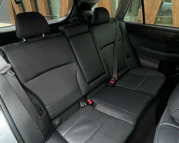 Серый Субару Аутбек, объемом двигателя 2.5 л и пробегом 103 тыс. км за 18000 $, фото 7 на Automoto.ua