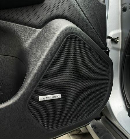 Серый Субару Аутбек, объемом двигателя 2.5 л и пробегом 103 тыс. км за 17000 $, фото 13 на Automoto.ua