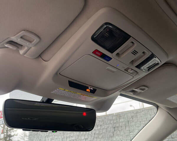 Серый Субару Аутбек, объемом двигателя 2.5 л и пробегом 103 тыс. км за 18000 $, фото 16 на Automoto.ua