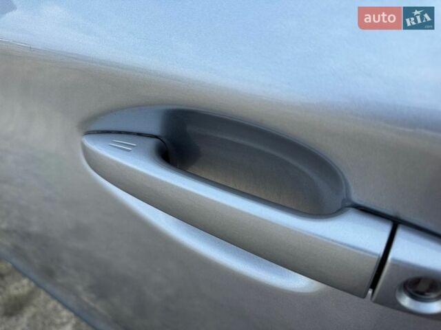 Серый Субару Аутбек, объемом двигателя 2.46 л и пробегом 103 тыс. км за 17500 $, фото 15 на Automoto.ua