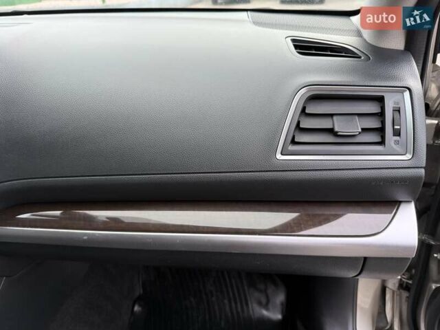 Сірий Субару Аутбек, об'ємом двигуна 2.5 л та пробігом 237 тис. км за 16500 $, фото 29 на Automoto.ua