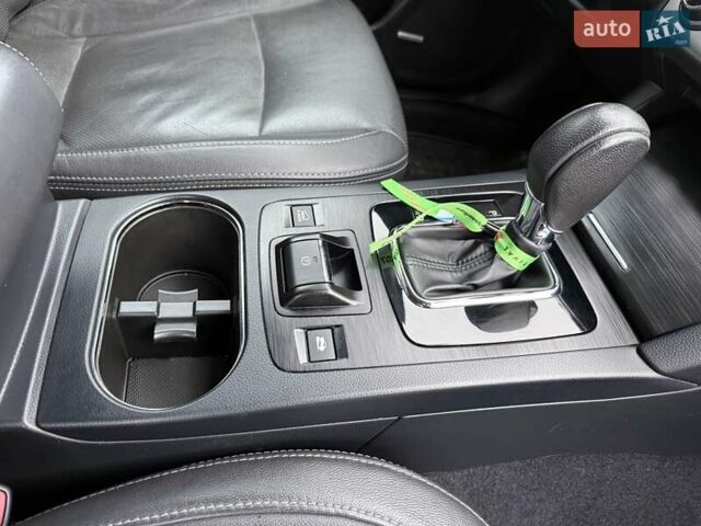 Сірий Субару Аутбек, об'ємом двигуна 2.5 л та пробігом 237 тис. км за 16500 $, фото 27 на Automoto.ua
