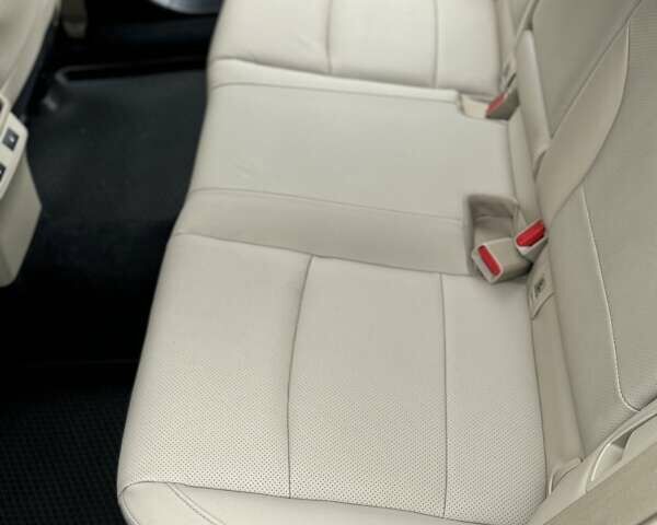 Серый Субару Аутбек, объемом двигателя 2.5 л и пробегом 119 тыс. км за 19800 $, фото 56 на Automoto.ua