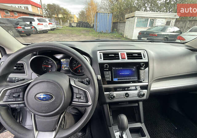 Серый Субару Аутбек, объемом двигателя 2.5 л и пробегом 65 тыс. км за 14999 $, фото 13 на Automoto.ua
