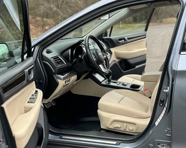 Серый Субару Аутбек, объемом двигателя 2.5 л и пробегом 119 тыс. км за 19800 $, фото 31 на Automoto.ua