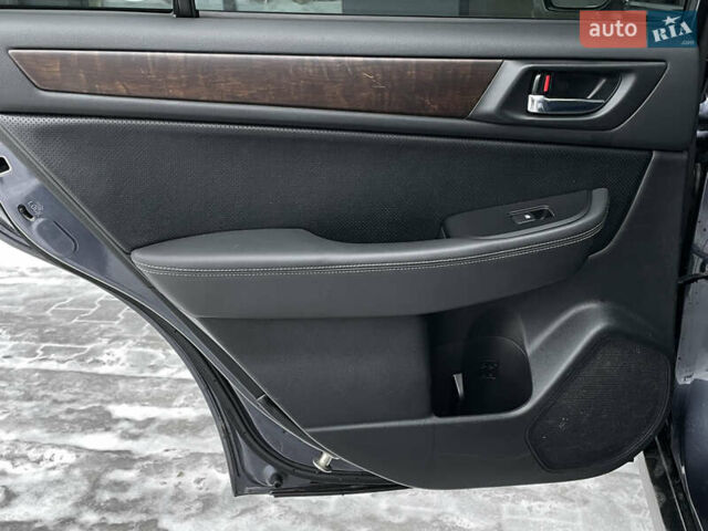 Серый Субару Аутбек, объемом двигателя 3.6 л и пробегом 71 тыс. км за 17999 $, фото 36 на Automoto.ua