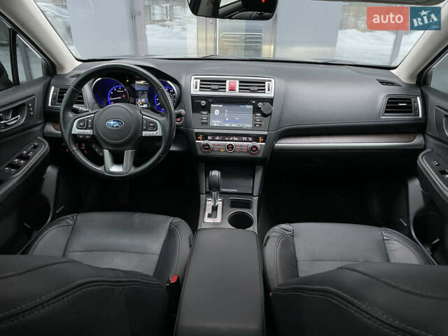 Серый Субару Аутбек, объемом двигателя 3.6 л и пробегом 71 тыс. км за 17999 $, фото 20 на Automoto.ua