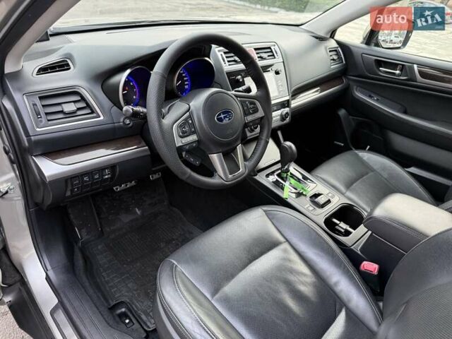 Сірий Субару Аутбек, об'ємом двигуна 2.5 л та пробігом 237 тис. км за 16500 $, фото 9 на Automoto.ua