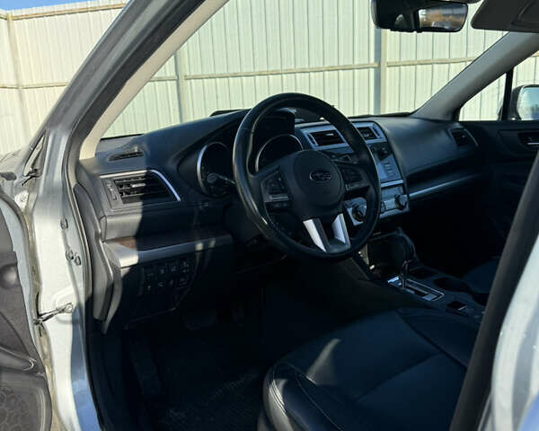 Серый Субару Аутбек, объемом двигателя 2.5 л и пробегом 103 тыс. км за 18000 $, фото 14 на Automoto.ua