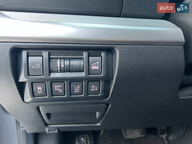 Серый Субару Аутбек, объемом двигателя 2.5 л и пробегом 106 тыс. км за 18700 $, фото 13 на Automoto.ua