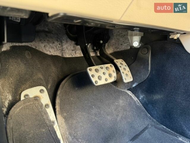 Сірий Субару Аутбек, об'ємом двигуна 2.5 л та пробігом 186 тис. км за 23500 $, фото 17 на Automoto.ua