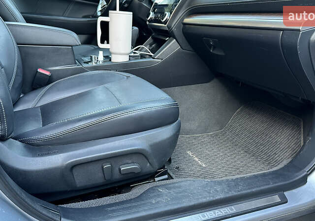 Серый Субару Аутбек, объемом двигателя 2.5 л и пробегом 171 тыс. км за 14500 $, фото 22 на Automoto.ua