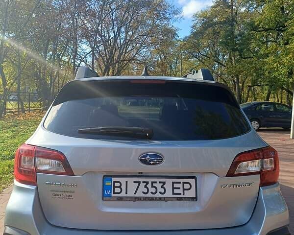 Серый Субару Аутбек, объемом двигателя 2.5 л и пробегом 104 тыс. км за 18000 $, фото 5 на Automoto.ua