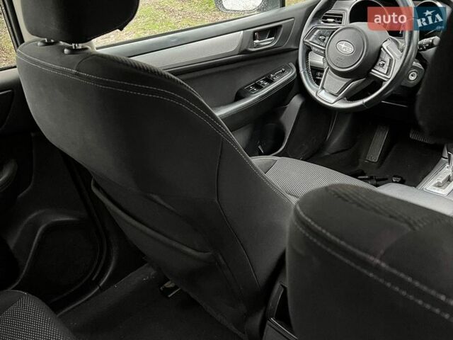 Серый Субару Аутбек, объемом двигателя 2.5 л и пробегом 190 тыс. км за 14750 $, фото 17 на Automoto.ua