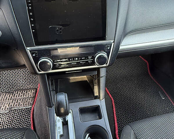 Сірий Субару Аутбек, об'ємом двигуна 2.5 л та пробігом 190 тис. км за 15500 $, фото 13 на Automoto.ua