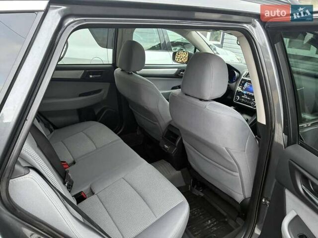 Сірий Субару Аутбек, об'ємом двигуна 2.5 л та пробігом 152 тис. км за 17400 $, фото 8 на Automoto.ua