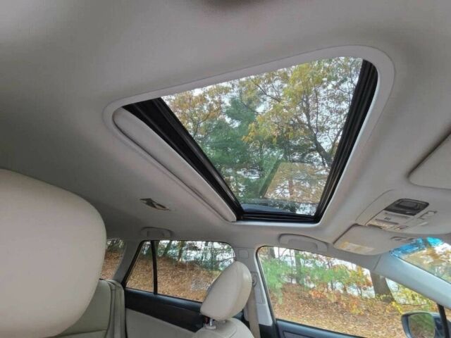 Серый Субару Аутбек, объемом двигателя 2.5 л и пробегом 36 тыс. км за 8000 $, фото 7 на Automoto.ua