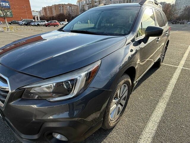 Серый Субару Аутбек, объемом двигателя 2.5 л и пробегом 190 тыс. км за 18500 $, фото 6 на Automoto.ua