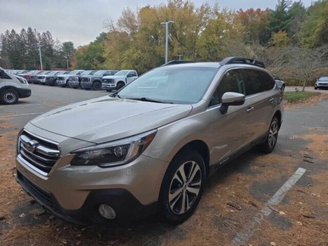 Серый Субару Аутбек, объемом двигателя 2.5 л и пробегом 36 тыс. км за 8000 $, фото 2 на Automoto.ua