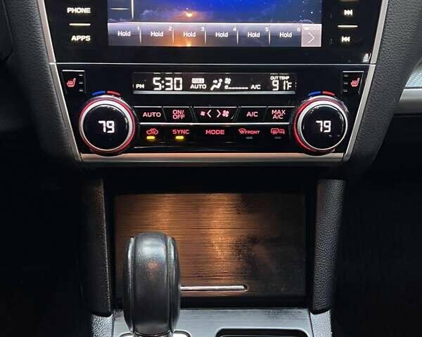 Сірий Субару Аутбек, об'ємом двигуна 2.5 л та пробігом 203 тис. км за 13600 $, фото 17 на Automoto.ua