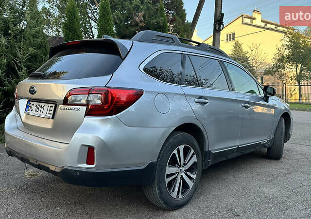 Серый Субару Аутбек, объемом двигателя 2.5 л и пробегом 171 тыс. км за 14500 $, фото 6 на Automoto.ua