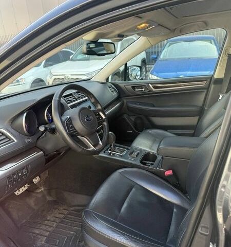 Сірий Субару Аутбек, об'ємом двигуна 2.5 л та пробігом 184 тис. км за 18500 $, фото 4 на Automoto.ua