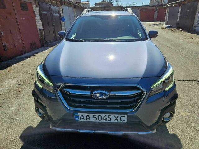 Сірий Субару Аутбек, об'ємом двигуна 2.5 л та пробігом 50 тис. км за 26000 $, фото 2 на Automoto.ua