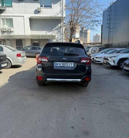 Сірий Субару Аутбек, об'ємом двигуна 2.5 л та пробігом 184 тис. км за 18500 $, фото 1 на Automoto.ua