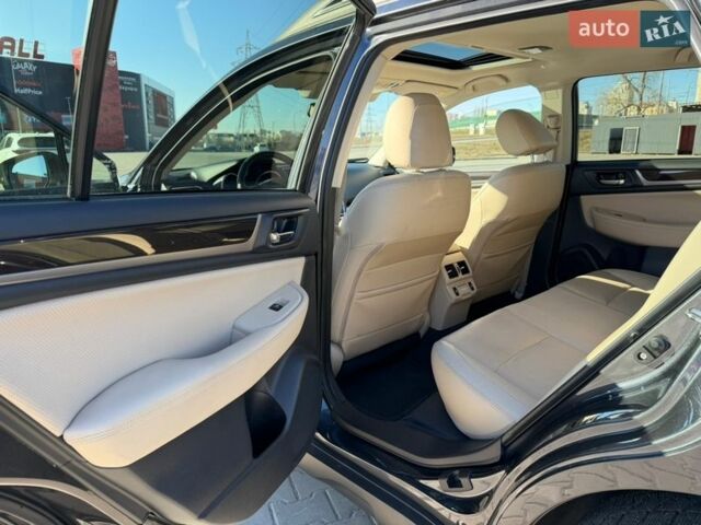 Сірий Субару Аутбек, об'ємом двигуна 2.5 л та пробігом 186 тис. км за 23500 $, фото 26 на Automoto.ua