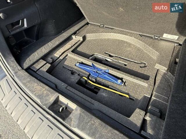 Сірий Субару Аутбек, об'ємом двигуна 2.5 л та пробігом 190 тис. км за 15500 $, фото 9 на Automoto.ua