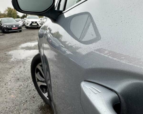 Серый Субару Аутбек, объемом двигателя 2.5 л и пробегом 90 тыс. км за 18900 $, фото 6 на Automoto.ua