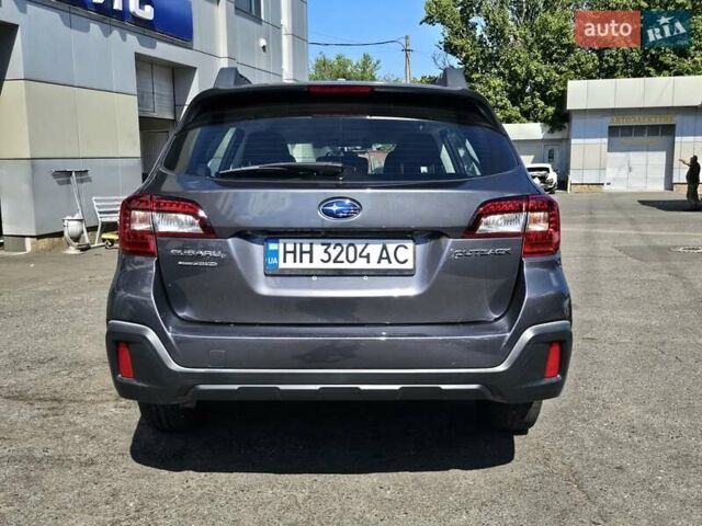 Серый Субару Аутбек, объемом двигателя 2.5 л и пробегом 125 тыс. км за 16800 $, фото 7 на Automoto.ua