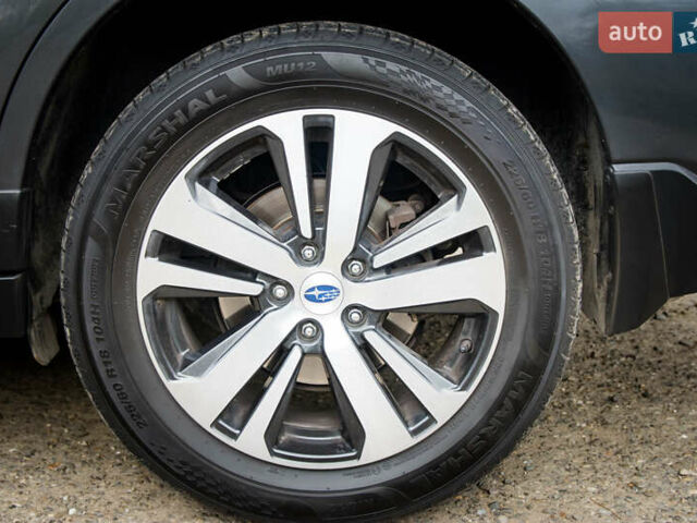 Серый Субару Аутбек, объемом двигателя 3.6 л и пробегом 147 тыс. км за 17850 $, фото 9 на Automoto.ua