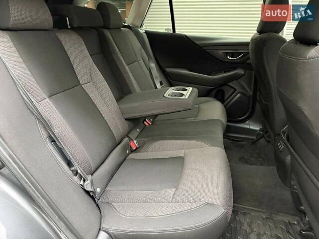 Серый Субару Аутбек, объемом двигателя 2.5 л и пробегом 99 тыс. км за 21990 $, фото 12 на Automoto.ua