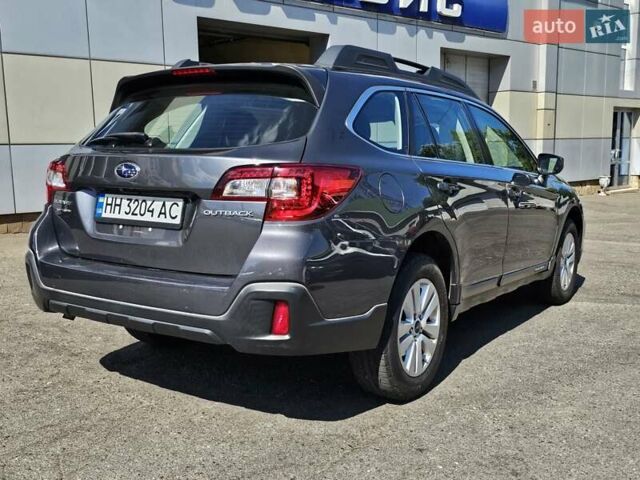 Серый Субару Аутбек, объемом двигателя 2.5 л и пробегом 125 тыс. км за 16800 $, фото 8 на Automoto.ua