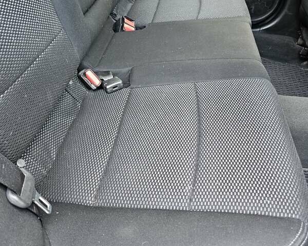 Серый Субару Аутбек, объемом двигателя 2.5 л и пробегом 125 тыс. км за 16800 $, фото 13 на Automoto.ua