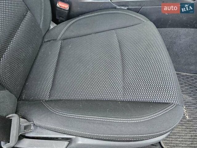 Серый Субару Аутбек, объемом двигателя 2.5 л и пробегом 125 тыс. км за 16800 $, фото 13 на Automoto.ua