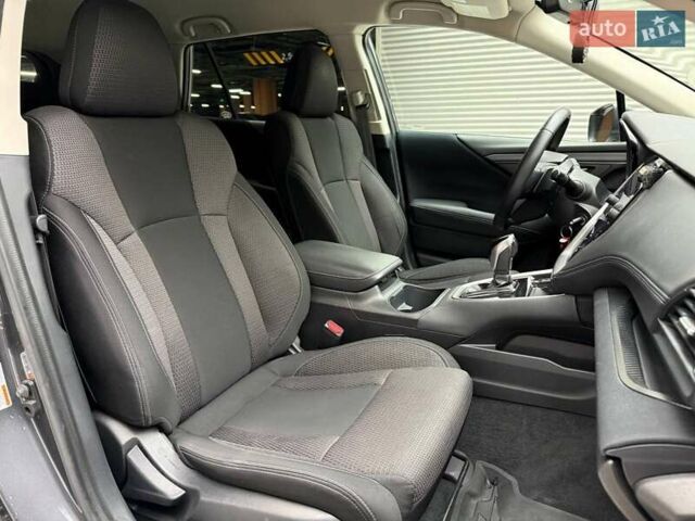 Серый Субару Аутбек, объемом двигателя 2.5 л и пробегом 99 тыс. км за 21990 $, фото 13 на Automoto.ua