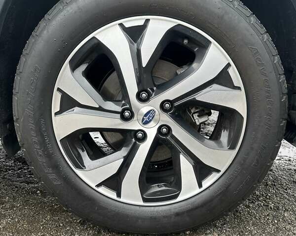 Серый Субару Аутбек, объемом двигателя 2.5 л и пробегом 90 тыс. км за 19200 $, фото 7 на Automoto.ua