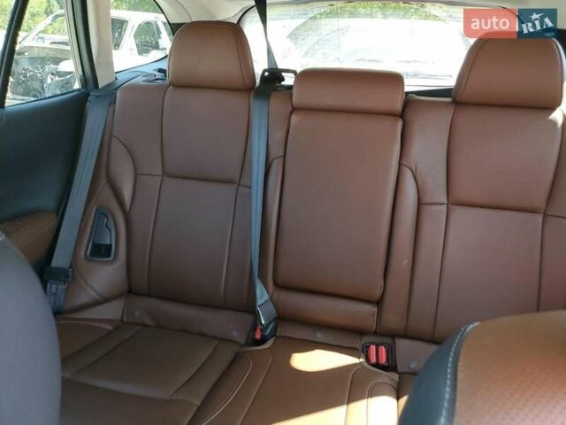 Сірий Субару Аутбек, об'ємом двигуна 2.39 л та пробігом 142 тис. км за 5500 $, фото 9 на Automoto.ua
